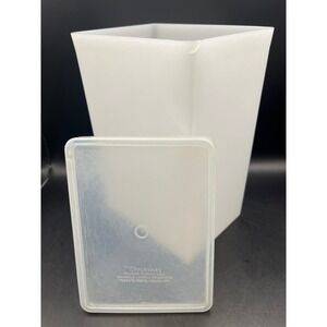 Vtg Tupperware Square Canister Container‎ #805-1 White Storage 72oz 7.5"x5"x4"